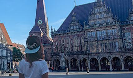 Student standing outside Bremen Town Hall Student standing outside Bremen Town Hall